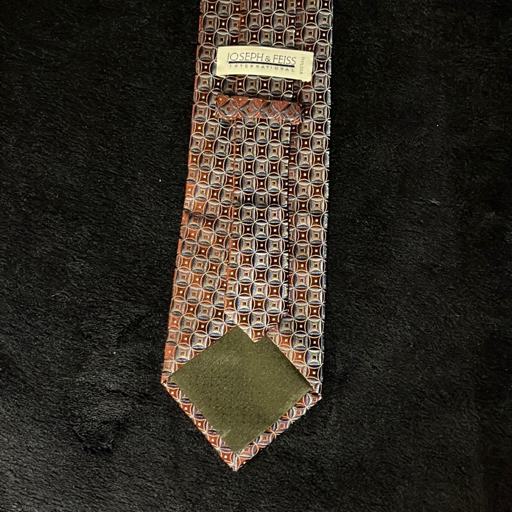 Joseph & Feiss Tie